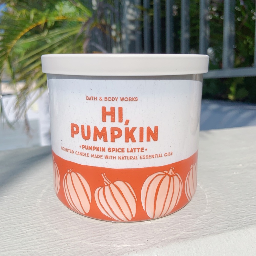 Bath and Body Works Pumpkin spice latte candle